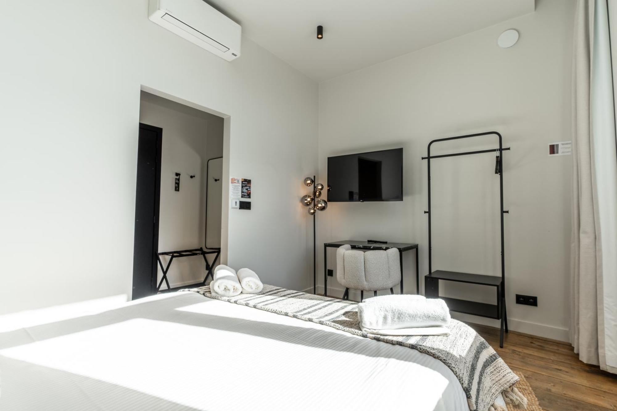 Hotel Le Manoir Marche-en-Famenne Εξωτερικό φωτογραφία
