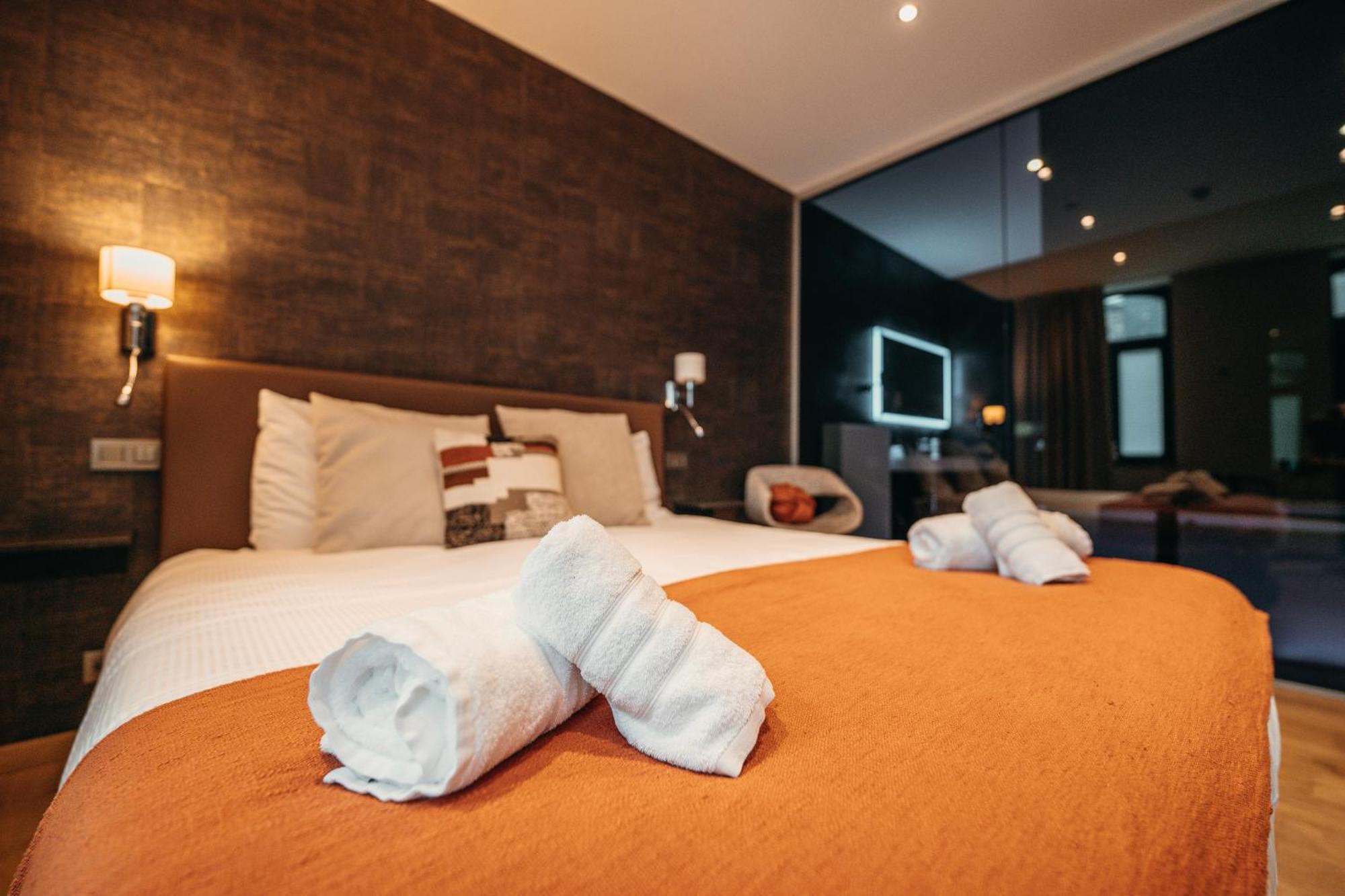 Hotel Le Manoir Marche-en-Famenne Εξωτερικό φωτογραφία